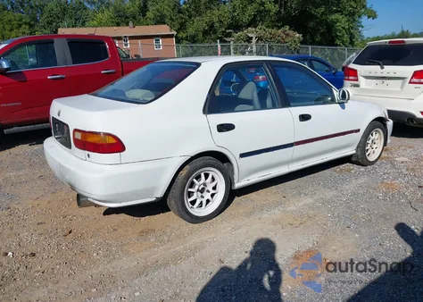 1992 Honda Civic Dx из США, поврежденный, VIN 1HGEG8541NL059707